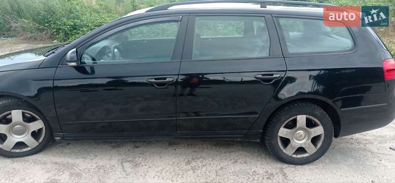 Универсал Volkswagen Passat 2009 в Софиевской Борщаговке