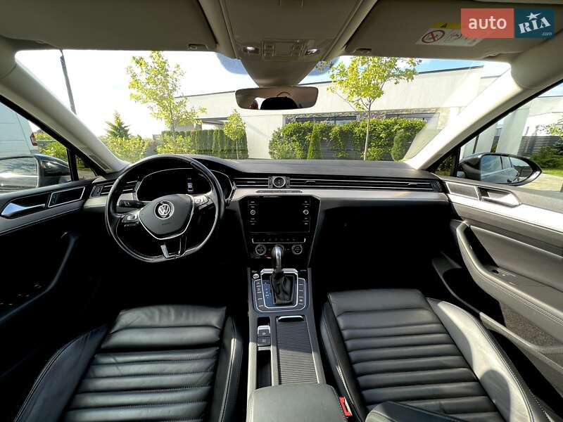 Седан Volkswagen Passat 2017 в Мукачево