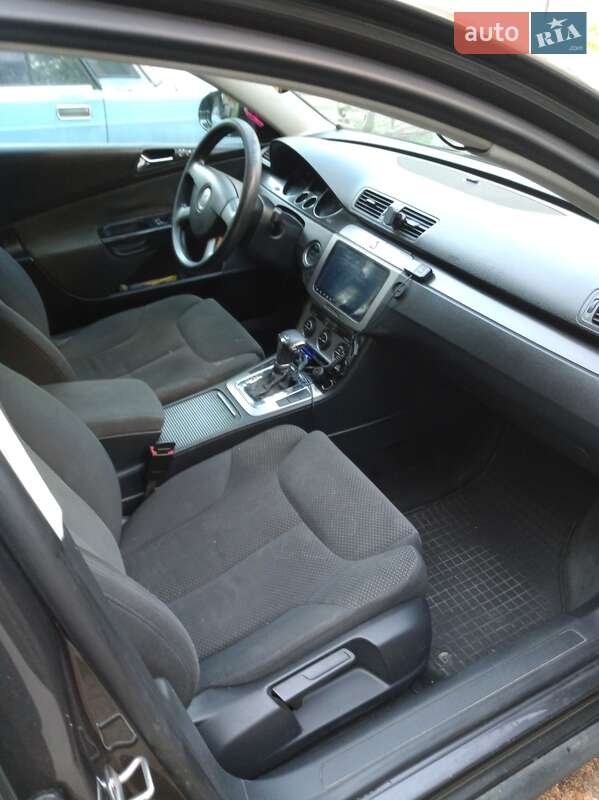 Седан Volkswagen Passat 2005 в Запоріжжі