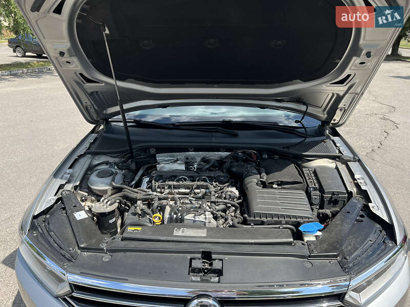 Универсал Volkswagen Passat 2017 в Виннице
