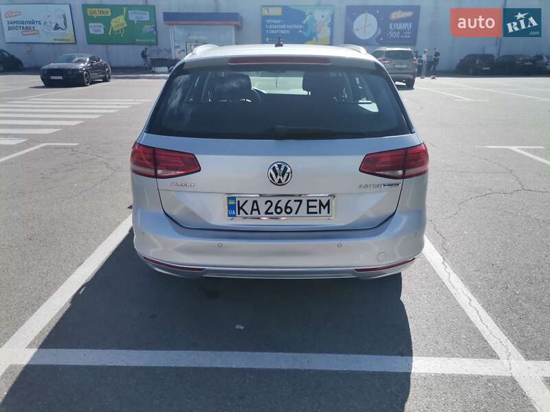 Універсал Volkswagen Passat 2015 в Києві