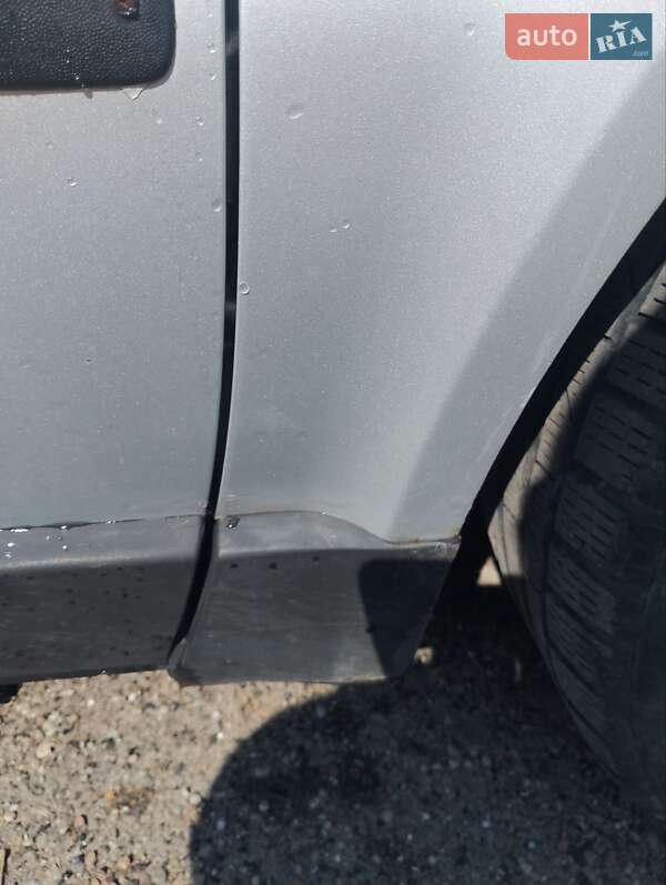 Універсал Volkswagen Passat 2001 в Бурштині