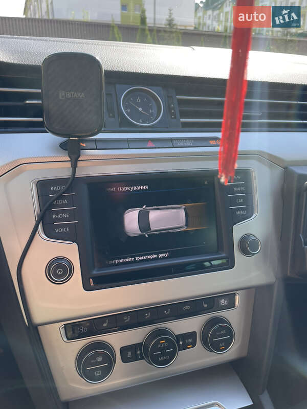 Универсал Volkswagen Passat 2016 в Львове