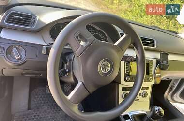 Универсал Volkswagen Passat 2014 в Чорткове