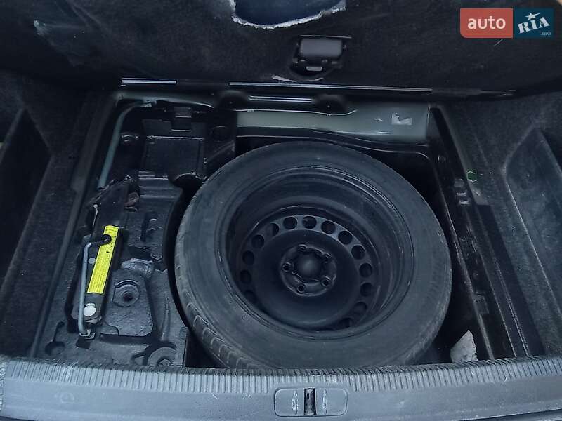 Седан Volkswagen Passat 2006 в Богородчанах фото 7 Седан Volkswagen Passat 2006 в Богородчанах