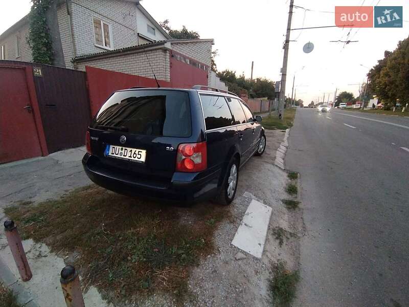 Універсал Volkswagen Passat 2002 в Харкові