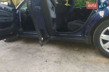 Универсал Volkswagen Passat 2002 в 