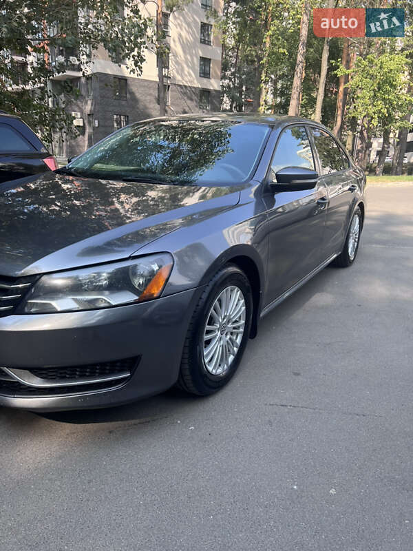 Седан Volkswagen Passat 2013 в Броварах
