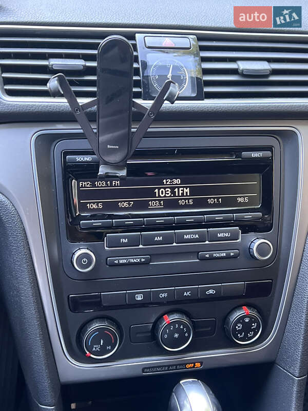 Седан Volkswagen Passat 2013 в Броварах