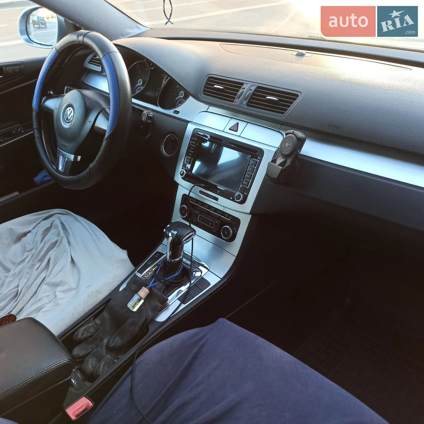 2010 Volkswagen Passat - мініатюра 16