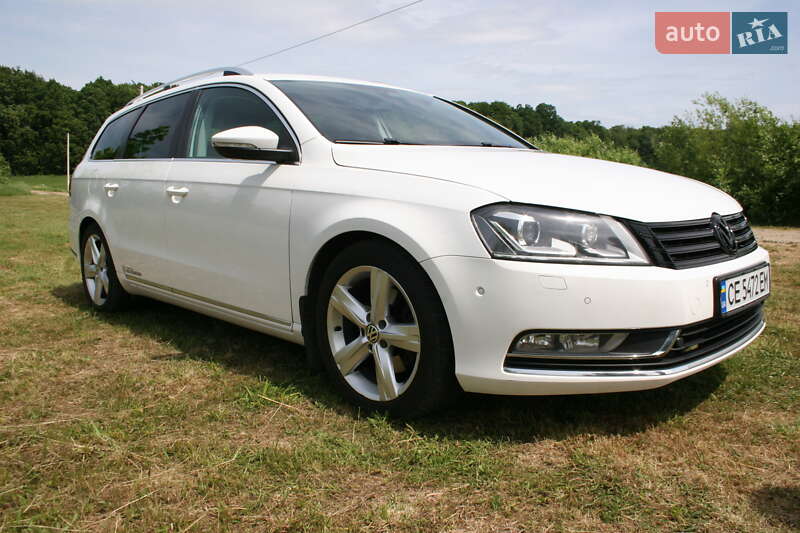 Универсал Volkswagen Passat 2011 в Черновцах