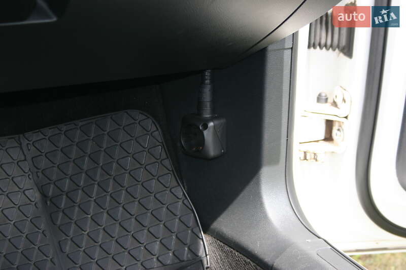 Универсал Volkswagen Passat 2011 в Черновцах