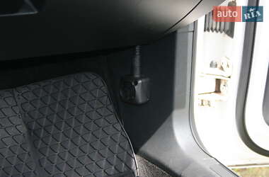 Универсал Volkswagen Passat 2011 в 
