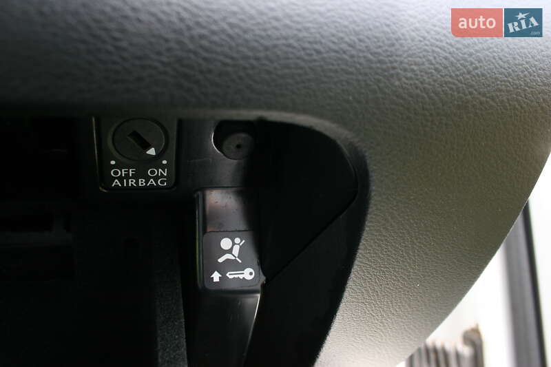 Универсал Volkswagen Passat 2011 в Черновцах