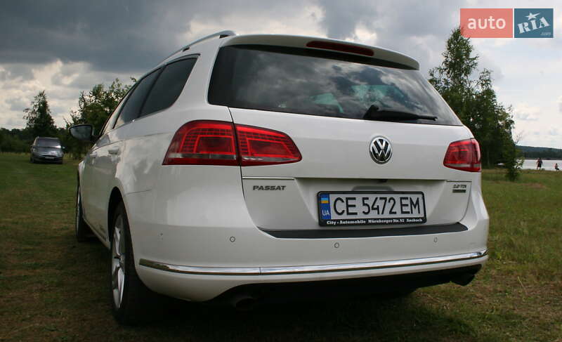 Универсал Volkswagen Passat 2011 в Черновцах
