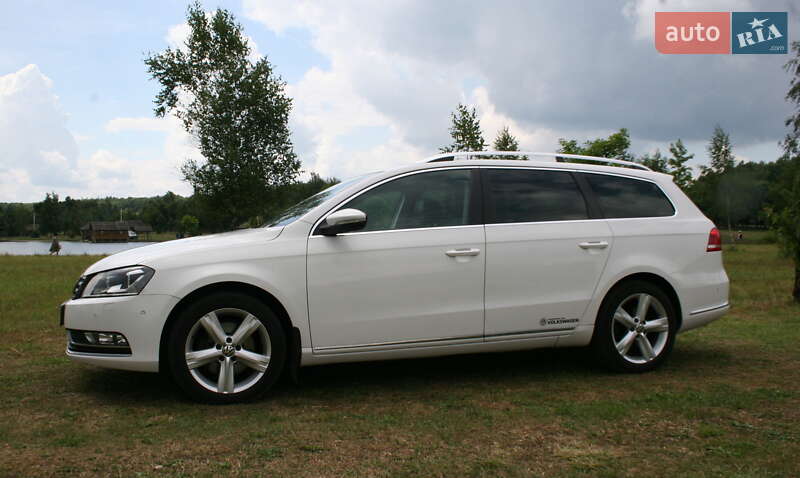 Универсал Volkswagen Passat 2011 в Черновцах