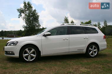 Универсал Volkswagen Passat 2011 в 