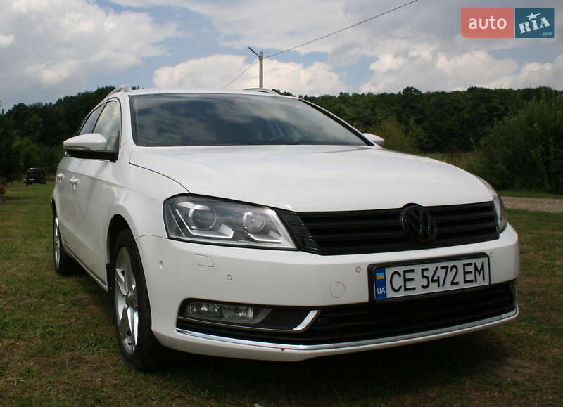 Универсал Volkswagen Passat 2011 в Черновцах