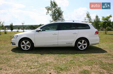Универсал Volkswagen Passat 2011 в 