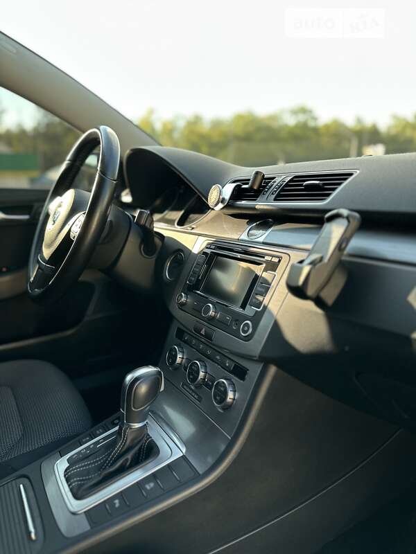 Универсал Volkswagen Passat 2014 в Тернополе фото 30 Универсал Volkswagen Passat 2014 в Тернополе