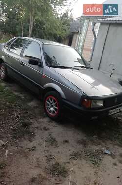 Седан Volkswagen Passat 1992 в Демидовке