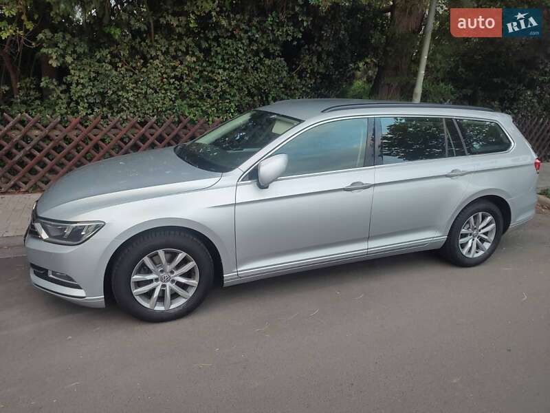 Универсал Volkswagen Passat 2016 в Тернополе