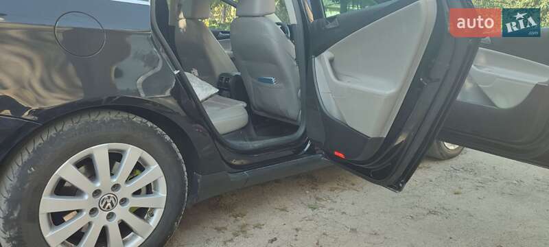 Универсал Volkswagen Passat 2008 в Каменец-Подольском фото 3 Универсал Volkswagen Passat 2008 в Каменец-Подольском