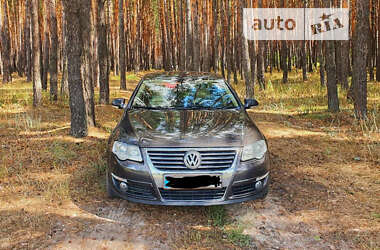 Седан Volkswagen Passat 2007 в Теофиполе