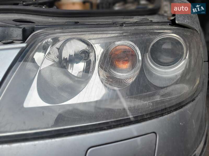 Седан Volkswagen Passat 2003 в Львове