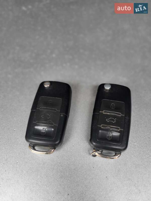 Седан Volkswagen Passat 2003 в Львове