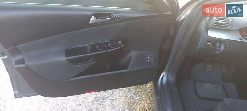 Универсал Volkswagen Passat 2010 в Шепетовке фото 21 Универсал Volkswagen Passat 2010 в Шепетовке