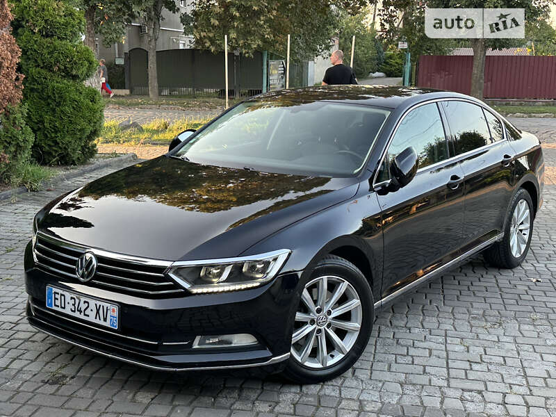Седан Volkswagen Passat 2016 в 
