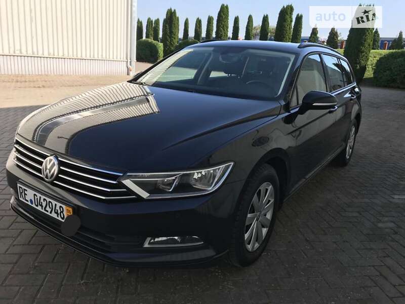 Універсал Volkswagen Passat 2017 в Володимирі