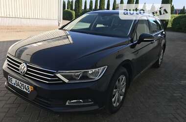 Универсал Volkswagen Passat 2017 в 
