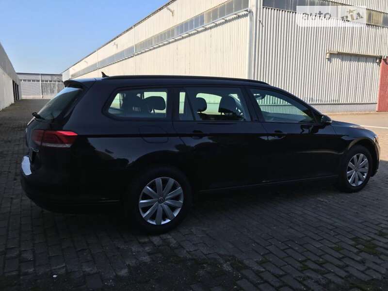 Універсал Volkswagen Passat 2017 в Володимирі