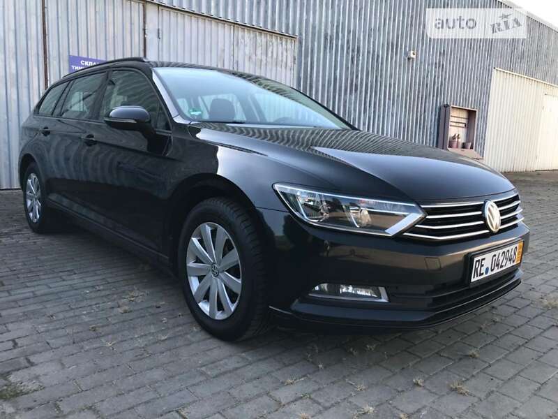 Універсал Volkswagen Passat 2017 в Володимирі