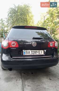 Универсал Volkswagen Passat 2009 в 