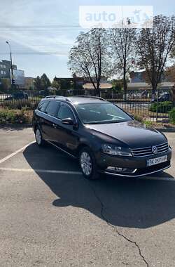 Volkswagen Passat 2011