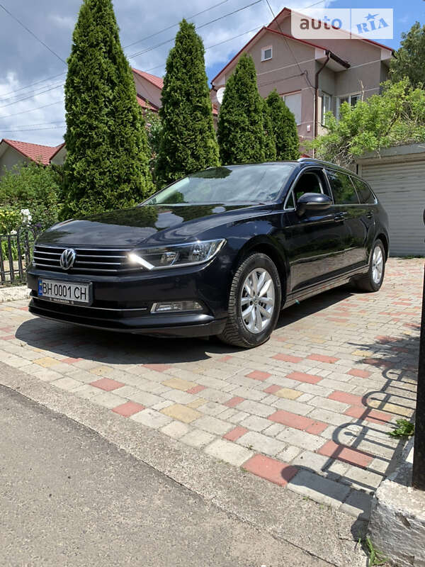 Універсал Volkswagen Passat 2016 в Одесі