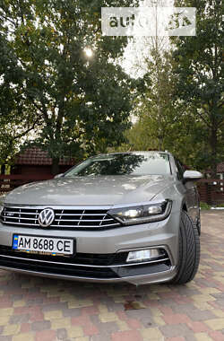 Универсал Volkswagen Passat 2016 в Олевске