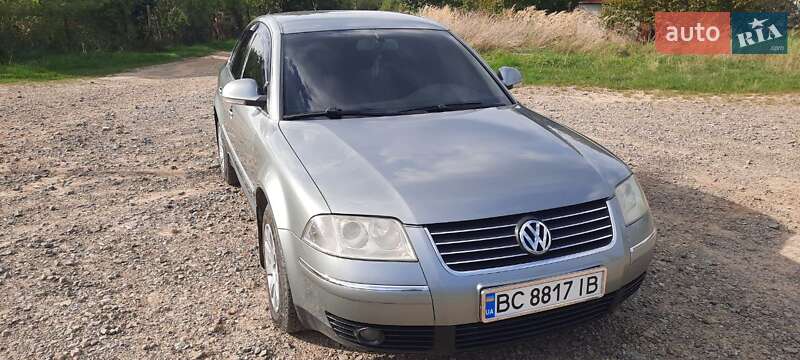 Седан Volkswagen Passat 2005 в Бориславе