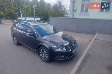 Универсал Volkswagen Passat 2012 в 