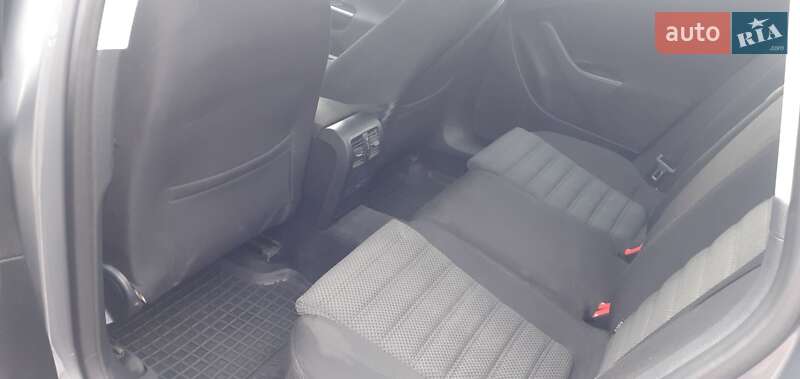 Универсал Volkswagen Passat 2006 в Новом Буге