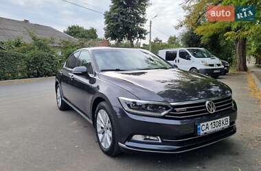 Седан Volkswagen Passat 2018 в 