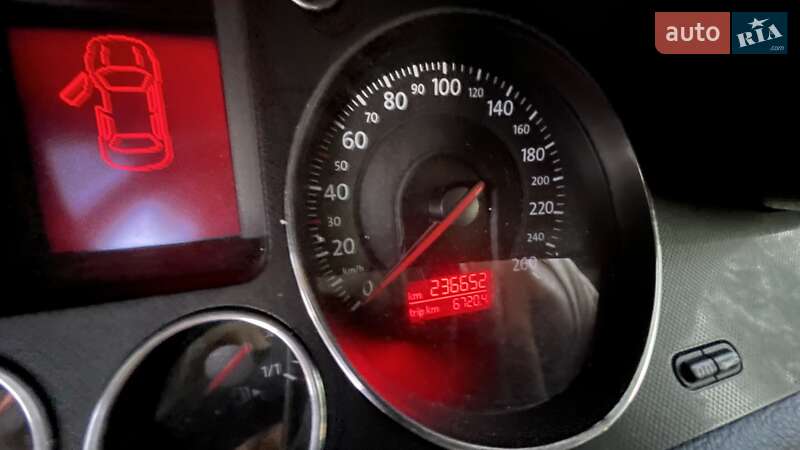 Універсал Volkswagen Passat 2005 в Івано-Франківську