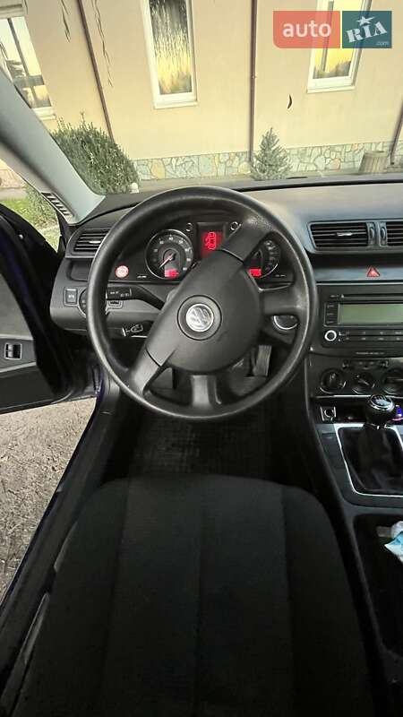 Універсал Volkswagen Passat 2005 в Івано-Франківську