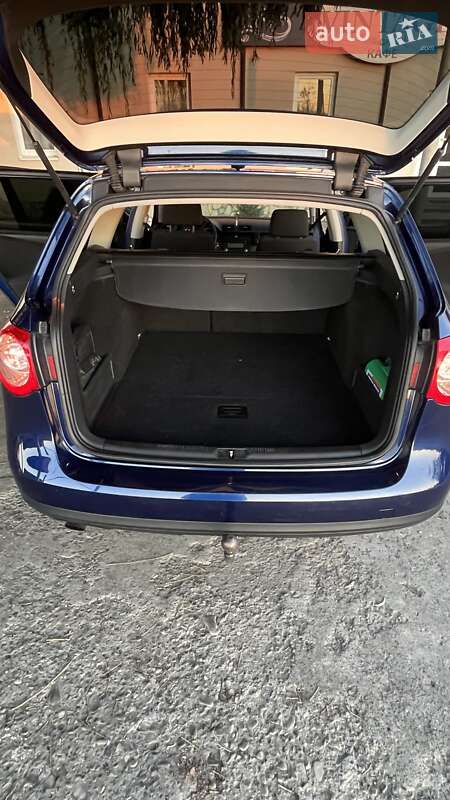 Універсал Volkswagen Passat 2005 в Івано-Франківську