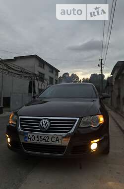 Седан Volkswagen Passat 2006 в Тячеві