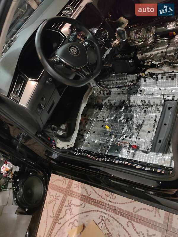 Седан Volkswagen Passat 2019 в Борисполі