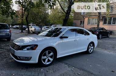 Седан Volkswagen Passat 2015 в 